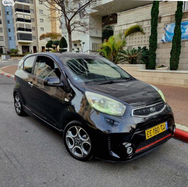 Kia Picanto Sport Автомат 1.2 (85 л.с.) 2015 4-й владелец