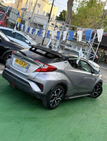 Toyota C-HR 2017