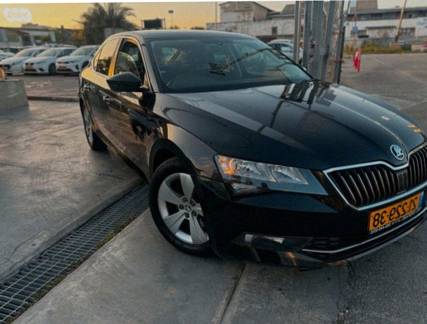 Skoda Superb 2016