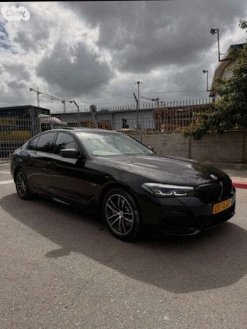 BMW 5 Series M-Design 530e Plug-in Auto 2.0 (184 л.с.)