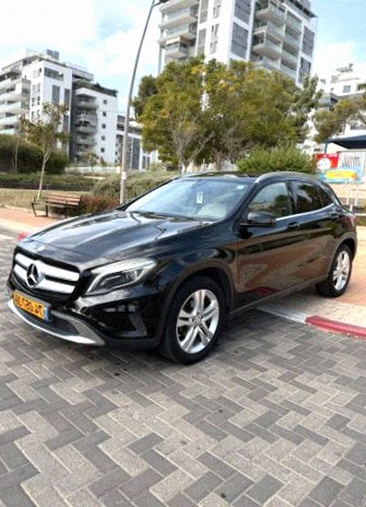 Mercedes-Benz GLA 2017