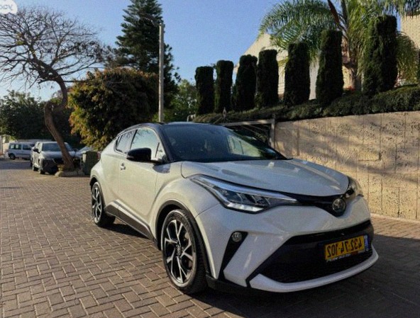 Toyota C-HR 2021